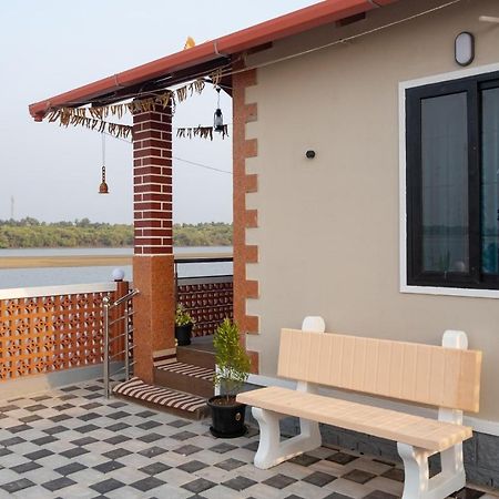 Reunion Ocean Tides Hotel อูดุปปี ภายนอก รูปภาพ