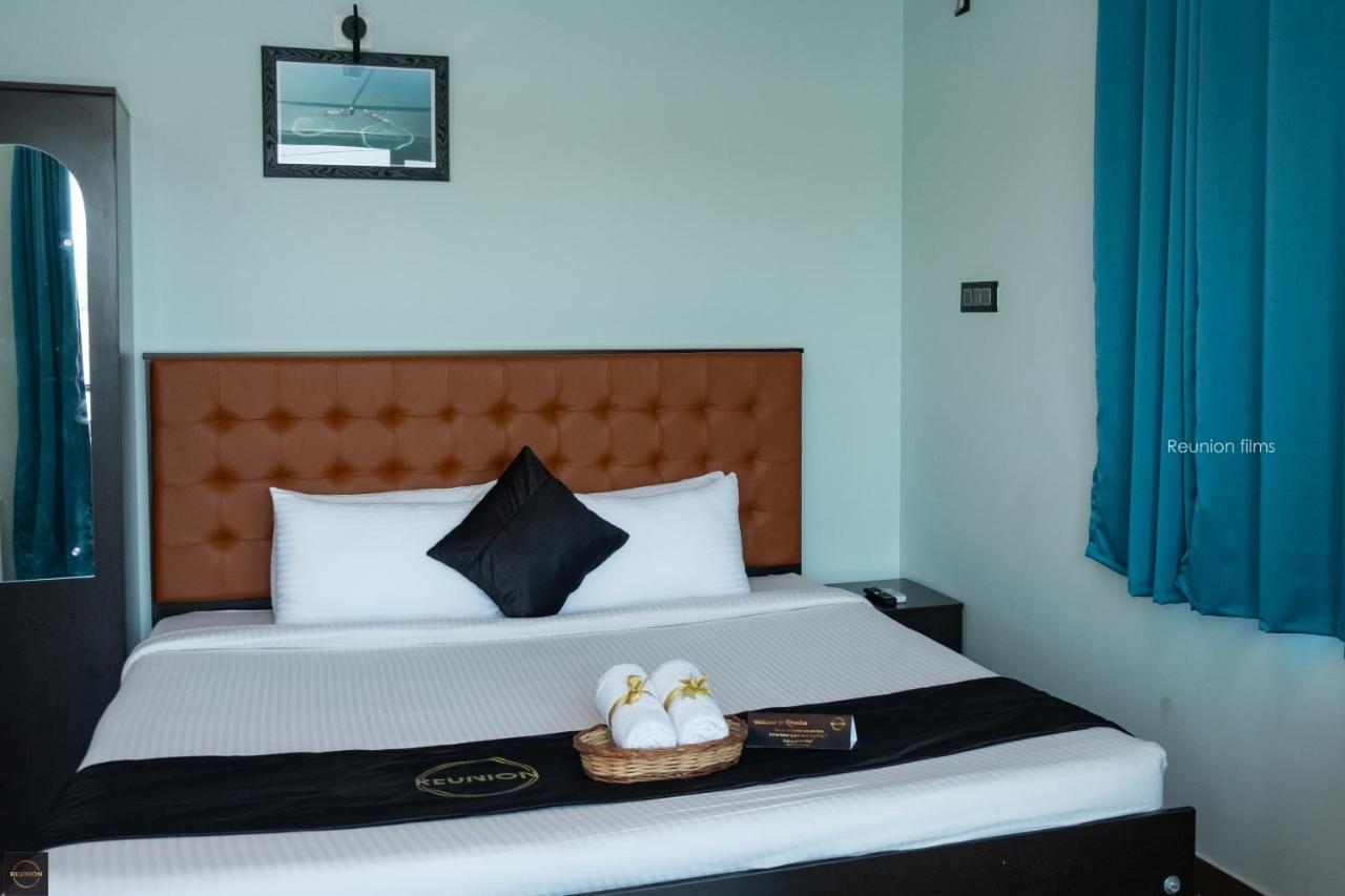 Reunion Ocean Tides Hotel อูดุปปี ภายนอก รูปภาพ